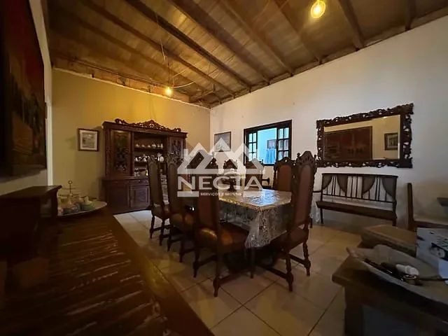 Casa com 310m² 3 quartos e 2 banheiros, à venda, no bairro Porto Novo em Caraguatatuba