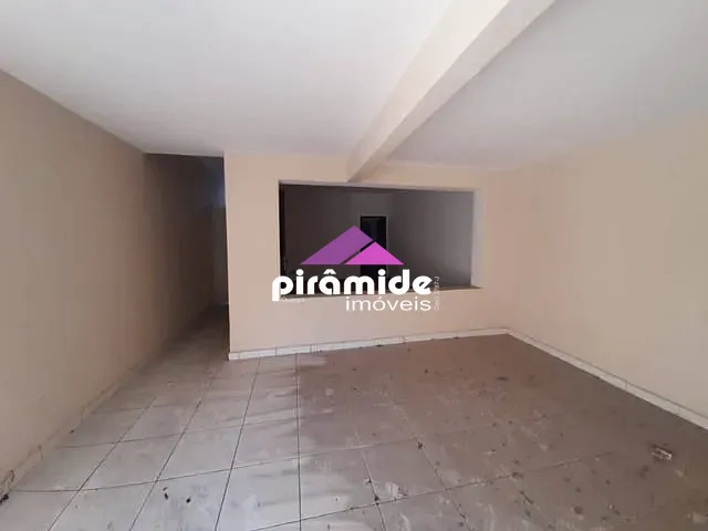 Casa com 137m² 2 quartos e 1 banheiro, para alugar, no bairro Centro em São José dos Campos
