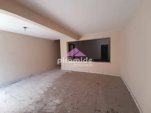 Casa com 137m² 2 quartos e 1 banheiro, para alugar, no bairro Centro em São José dos Campos
