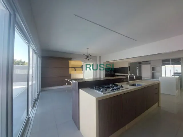 Casa com 450m² 4 quartos e 4 banheiros, para alugar, no bairro Condomínio Residencial Jaguary em São José dos Campos