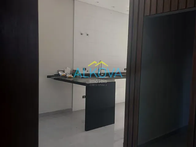 Casa com 212m² 3 quartos e 3 banheiros, à venda, no bairro Jardim Jacinto em Jacareí