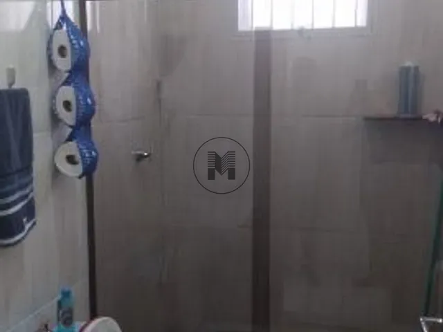 Casa com 400m² 2 quartos e 2 banheiros, à venda, no bairro Loteamento Residencial e Comercial Araguaia em Pindamonhangaba