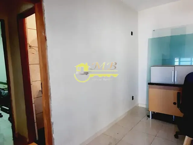 Casa com 300m² 4 quartos e 2 banheiros, à venda, no bairro Parque da Figueira em Campinas