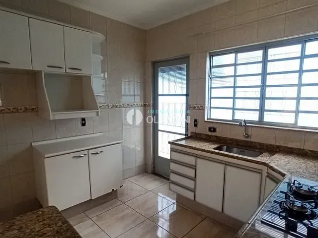 Casa com 340m² 2 quartos e 2 banheiros, para alugar, no bairro Jardim Amaro em Artur Nogueira