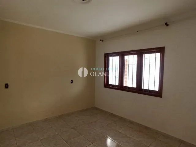 Casa com 340m² 2 quartos e 2 banheiros, para alugar, no bairro Jardim Amaro em Artur Nogueira