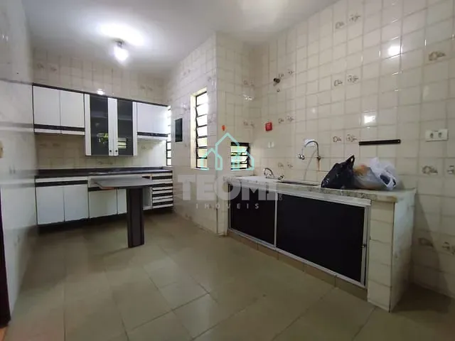 Casa 3 quartos e 2 banheiros, para alugar, no bairro Bel Recanto em Taubaté