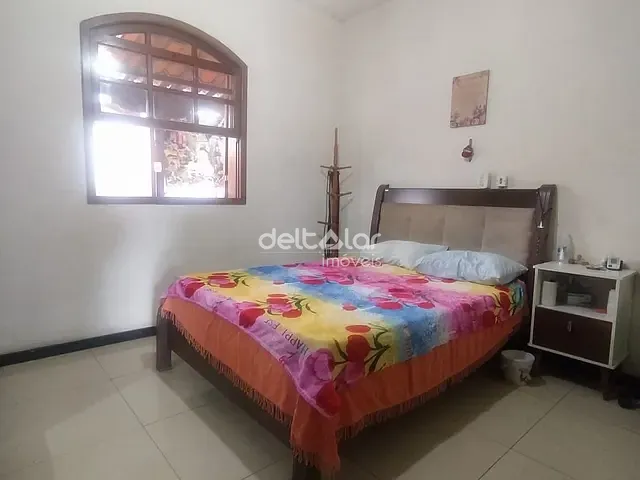 Casa com 360m² 3 quartos e 2 banheiros, à venda, no bairro Canaã em Belo Horizonte