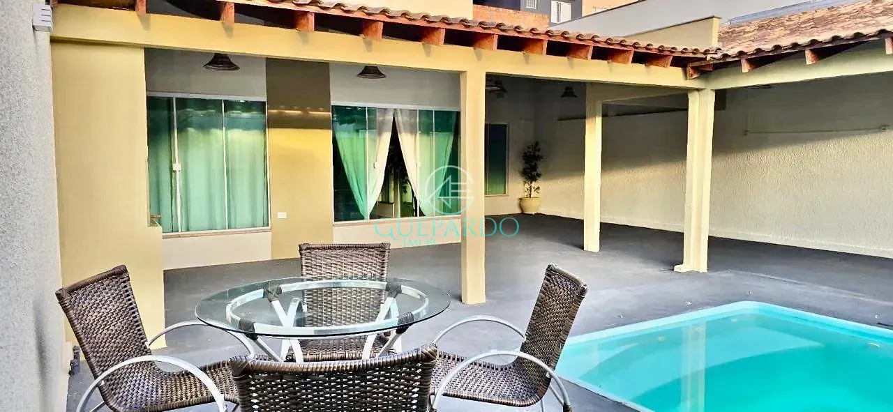 Casa, 2 quartos, 140 m² - Foto 2