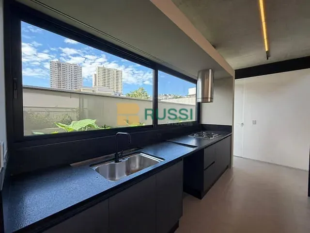 Casa 3 quartos e 2 banheiros, à venda, no bairro Condomínio Residencial Monte Carlo em São José dos Campos