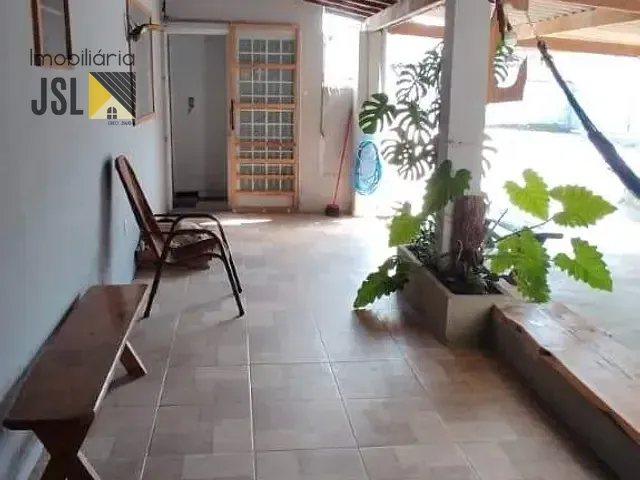 Casa com 286m² 2 quartos e 2 banheiros, à venda, no bairro Tijuco Preto em Caçapava