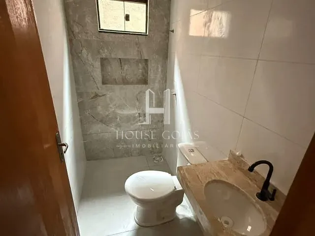 Casa com 115m² 2 quartos e 2 banheiros, à venda, no bairro Residencial Buena Vista III em Goiânia