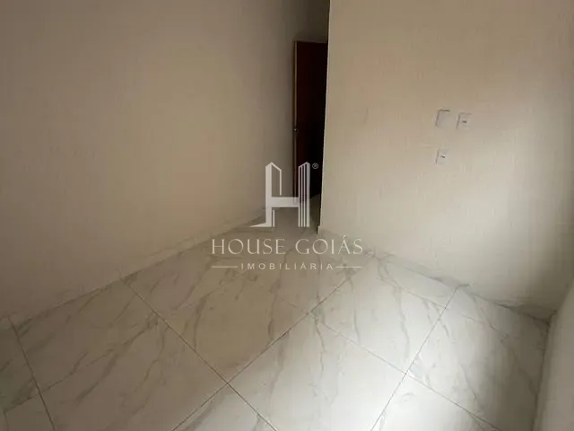 Casa com 115m² 2 quartos e 2 banheiros, à venda, no bairro Residencial Buena Vista III em Goiânia