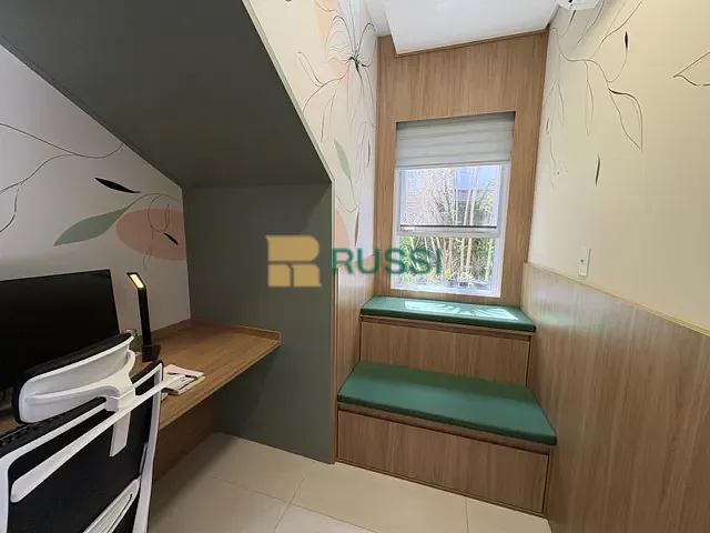 Casa com 490m² 4 quartos e 5 banheiros, à venda, no bairro Condomínio Residencial Alphaville II em São José dos Campos