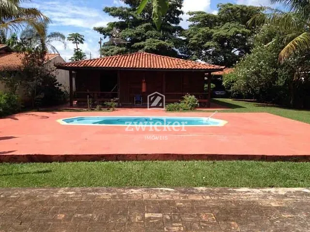 Casa com 930m² 3 quartos e 2 banheiros, à venda, no bairro Quinta da Bela Olinda em Bauru