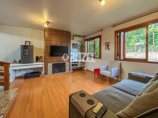 Casa 4 quartos e 4 banheiros, à venda, no bairro Ouro Branco em Novo Hamburgo