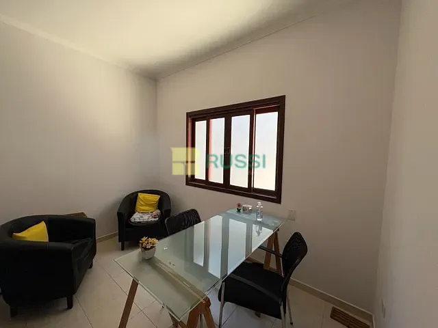 Casa 3 quartos e 4 banheiros, à venda, no bairro Urbanova em São José dos Campos