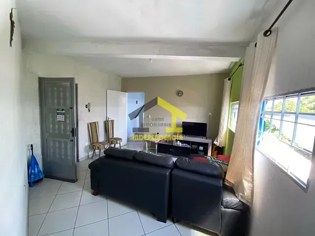 Casa com 250m² 5 quartos e 4 banheiros, à venda, no bairro Vila São Caetano em Itatiba