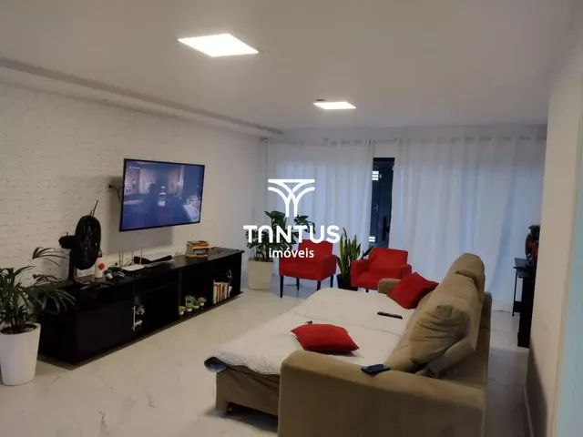 Casa com 240m² 4 quartos e 3 banheiros, à venda, no bairro Balneário Perequê em Matinhos