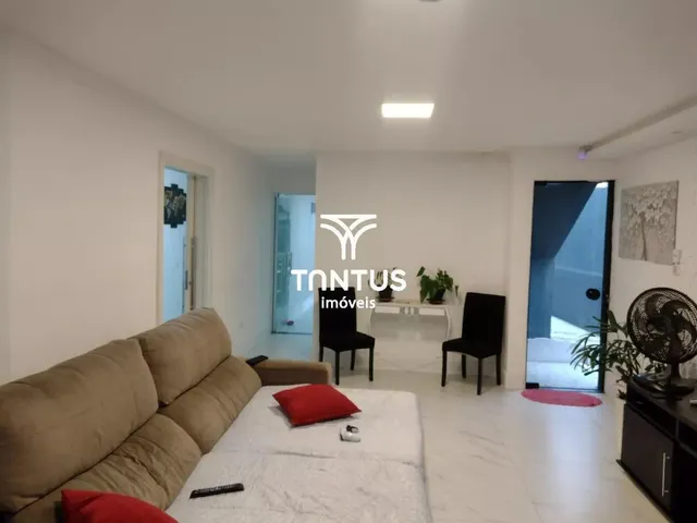 Casa com 240m² 4 quartos e 3 banheiros, à venda, no bairro Balneário Perequê em Matinhos