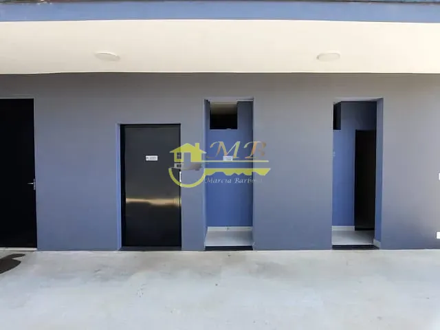 Casa com 500m² 2 quartos e 4 banheiros, à venda, no bairro Parque Aeroporto em Campinas