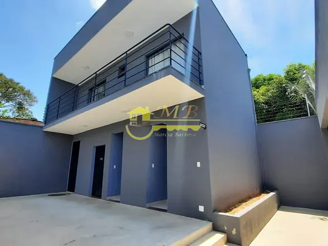 Casa com 500m² 2 quartos e 4 banheiros, à venda, no bairro Parque Aeroporto em Campinas