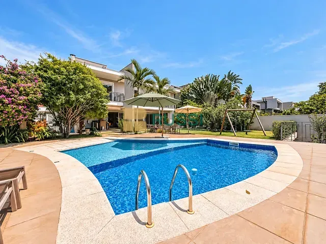 Casa com 523m² 4 quartos e 7 banheiros, à venda, no bairro Urbanova em São José dos Campos