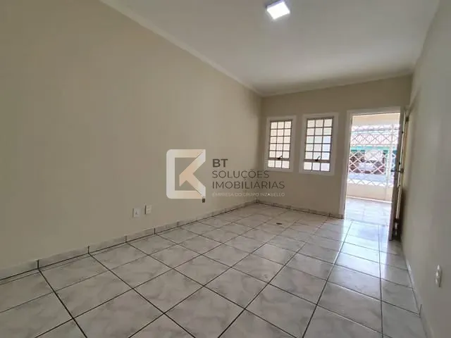 Casa com 135m² 3 quartos e 2 banheiros, à venda, no bairro Lauro Bueno de Camargo em Indaiatuba