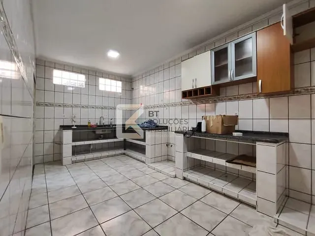 Casa com 135m² 3 quartos e 2 banheiros, à venda, no bairro Lauro Bueno de Camargo em Indaiatuba