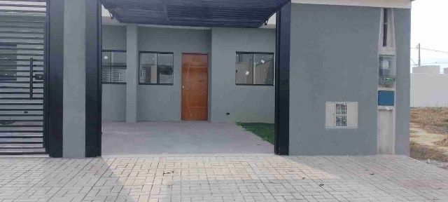 Casa 2 quartos e 1 banheiro, à venda, no bairro Loteamento Residencial e Comercial Araguaia em Pindamonhangaba
