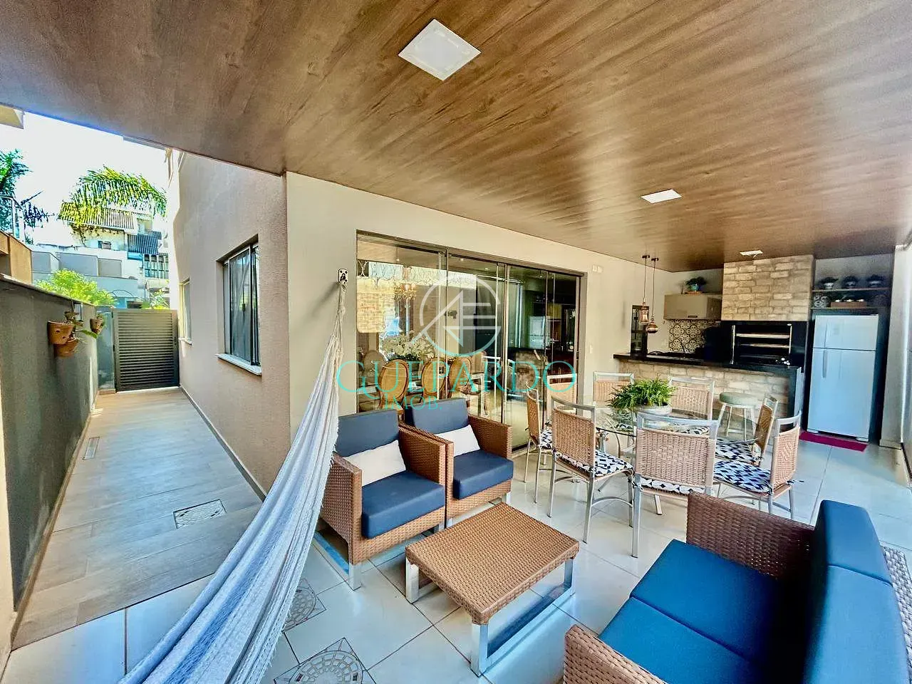 Casa, 4 quartos, 220 m² - Foto 9