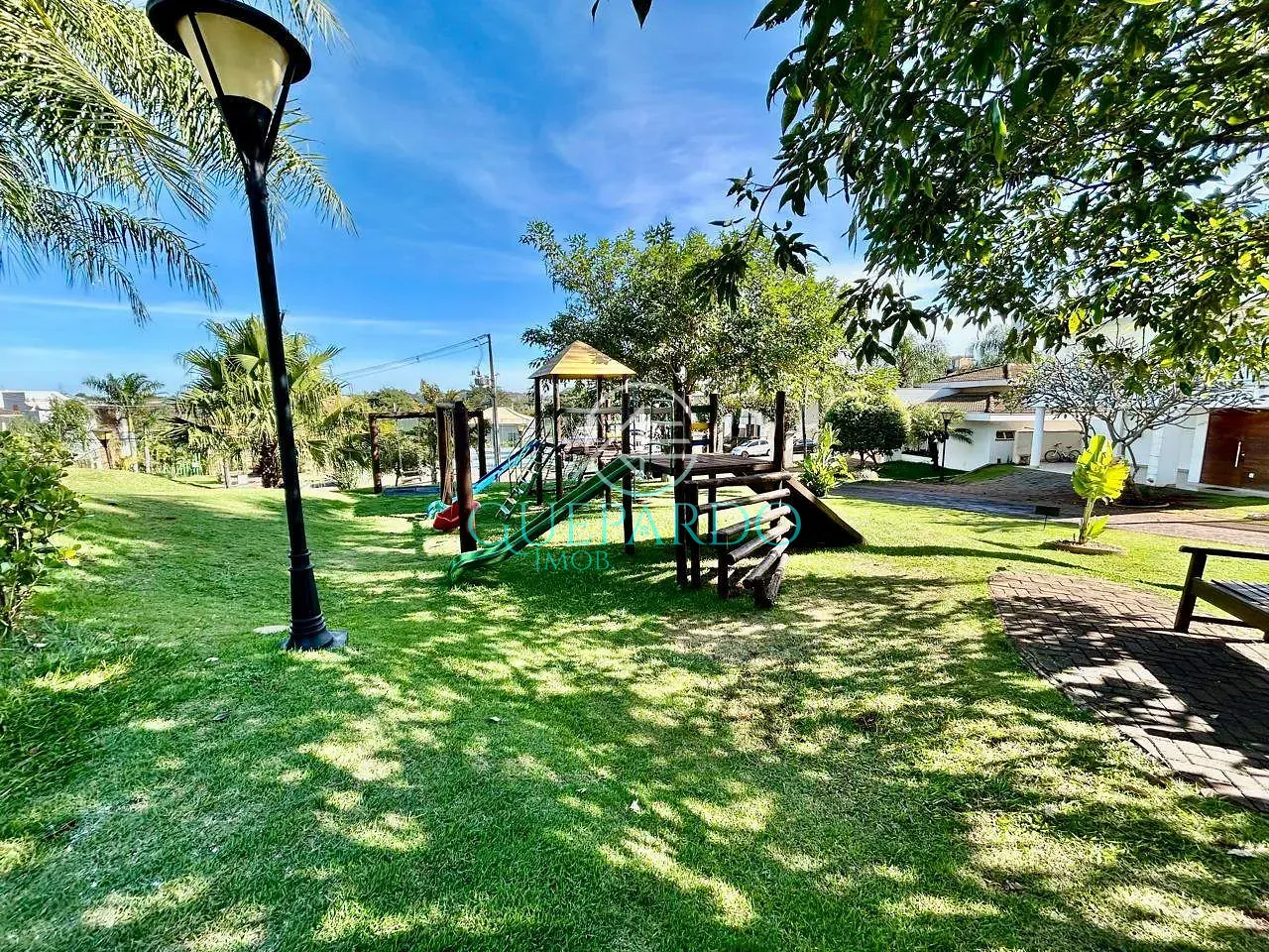 Casa, 4 quartos, 220 m² - Foto 43