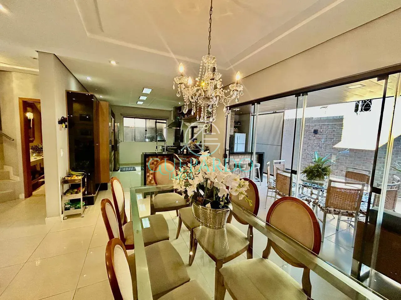 Casa, 4 quartos, 220 m² - Foto 6