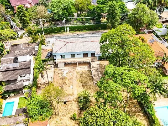 Casa com 2250m² 6 quartos e 9 banheiros, à venda, no bairro Jardim dos Estados em São Paulo