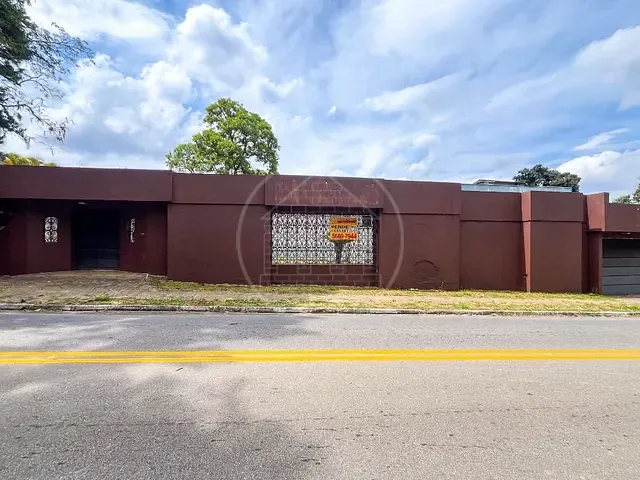 Casa com 2250m² 6 quartos e 9 banheiros, à venda, no bairro Jardim dos Estados em São Paulo