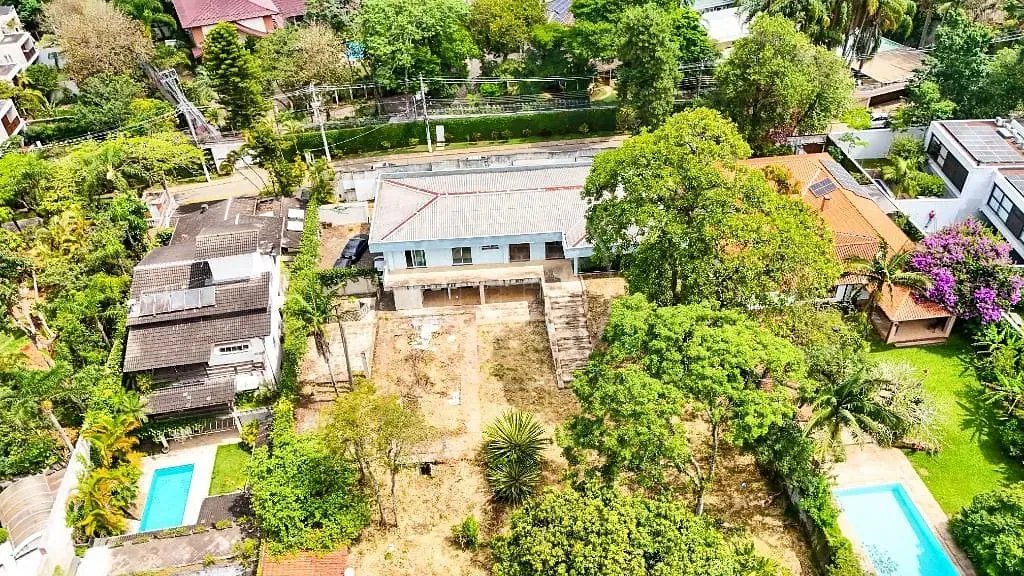 Casa, 6 quartos, 700 m² - Foto 4