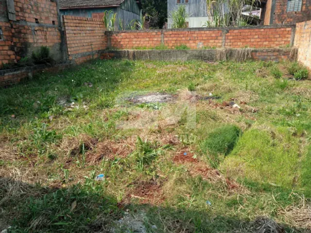 Casa com 70m² 2 quartos e 1 banheiro, à venda, no bairro Bom Pastor em Chapecó
