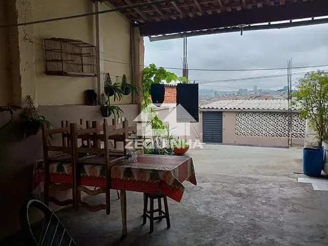 Casa com 170m² 3 quartos e 2 banheiros, à venda, no bairro Santo Antonio em Osasco