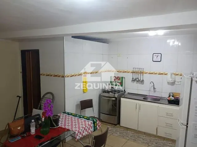 Casa com 170m² 3 quartos e 2 banheiros, à venda, no bairro Santo Antonio em Osasco