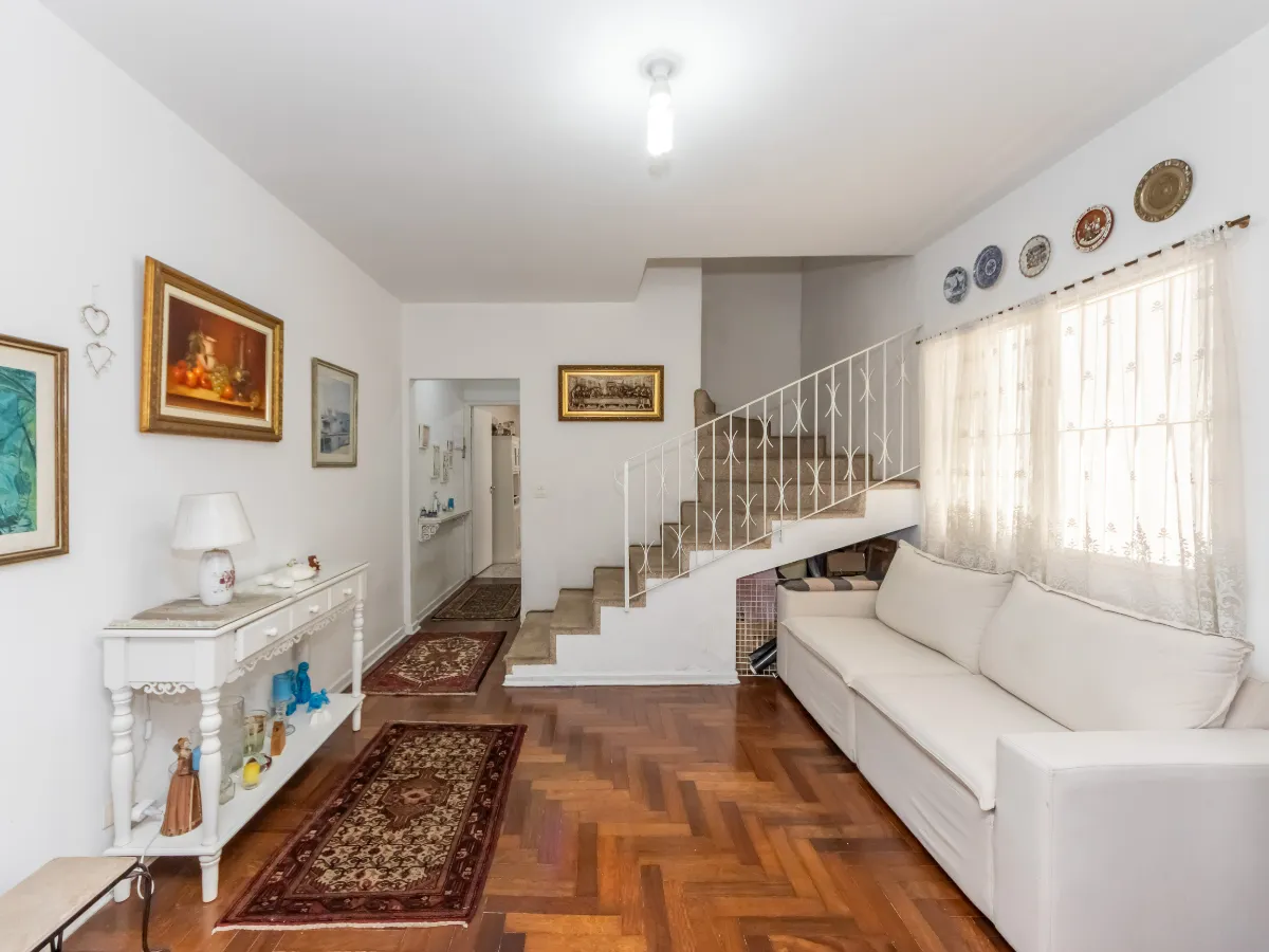 Casa para venda em Jardim Umuarama com 3 quartos, sendo 1 suíte, 179m²