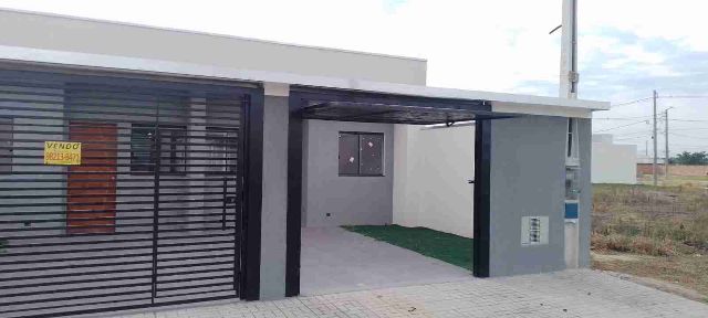Casa 2 quartos e 1 banheiro, à venda, no bairro Loteamento Residencial e Comercial Araguaia em Pindamonhangaba