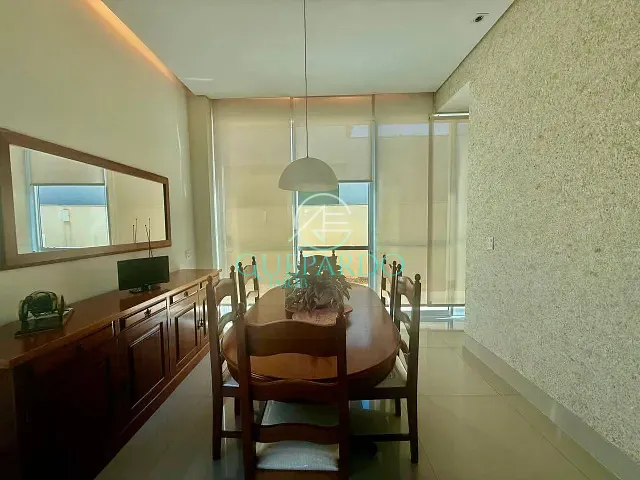 Casa com 360m² 3 quartos e 2 banheiros, à venda, no bairro Residencial José Lázaro Gouvea em Londrina