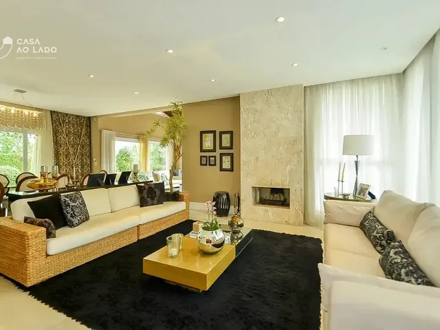 Casa com 629m² 4 quartos e 8 banheiros, para alugar, no bairro Campo Comprido em Curitiba