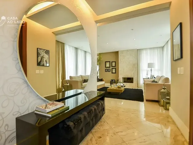 Casa com 629m² 4 quartos e 8 banheiros, para alugar, no bairro Campo Comprido em Curitiba