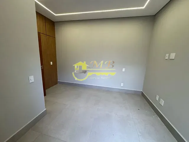Casa com 205m² 3 quartos e 3 banheiros, à venda, no bairro Jardim Mantova em Indaiatuba