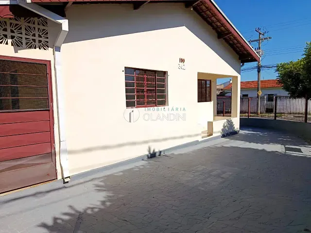 Casa com 200m² 3 quartos e 1 banheiro, para alugar, no bairro Jardim Jatobá em Artur Nogueira