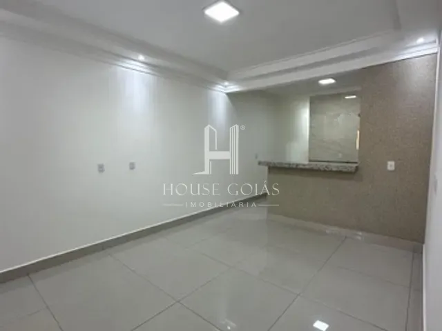 Casa com 163m² 3 quartos e 2 banheiros, à venda, no bairro Residencial Buriti em Senador Canedo