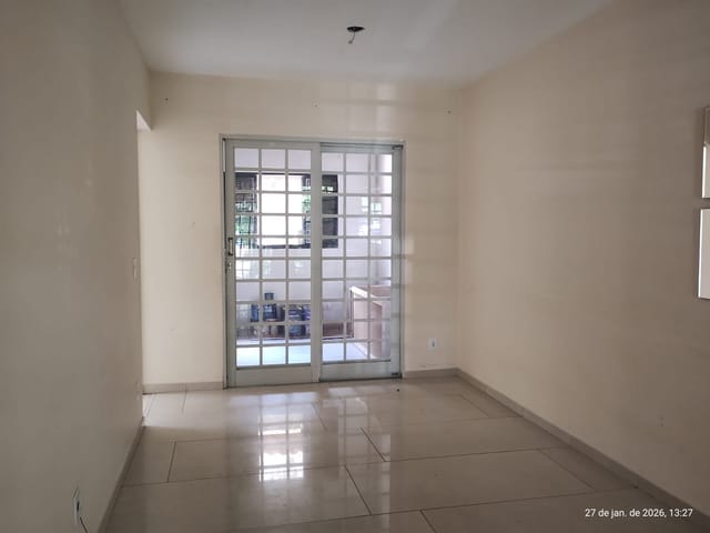 Casa com 230m² 3 quartos e 2 banheiros, à venda, no bairro Tijuco Preto em Vargem Grande Paulista