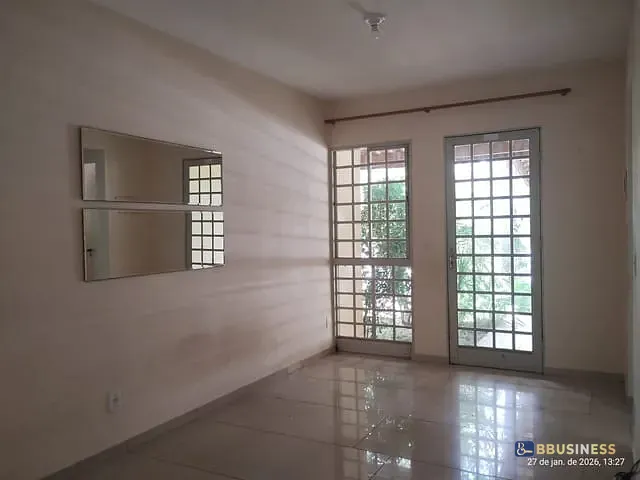 Casa com 230m² 3 quartos e 2 banheiros, à venda, no bairro Tijuco Preto em Vargem Grande Paulista