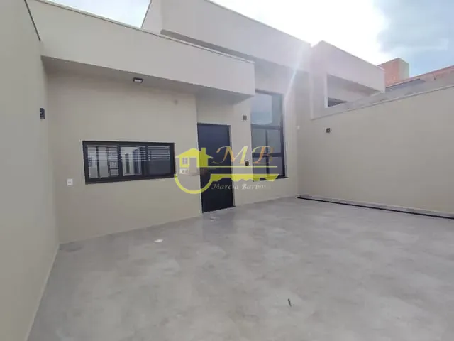 Casa com 200m² 3 quartos e 2 banheiros, à venda, no bairro Jardim Bom Sucesso em Indaiatuba