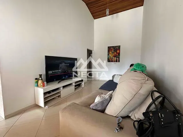 Casa com 262m² 3 quartos e 2 banheiros, à venda, no bairro Capricórnio II em Caraguatatuba